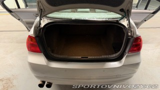 BMW 3 2,0 320i (110kw/150koni 1800