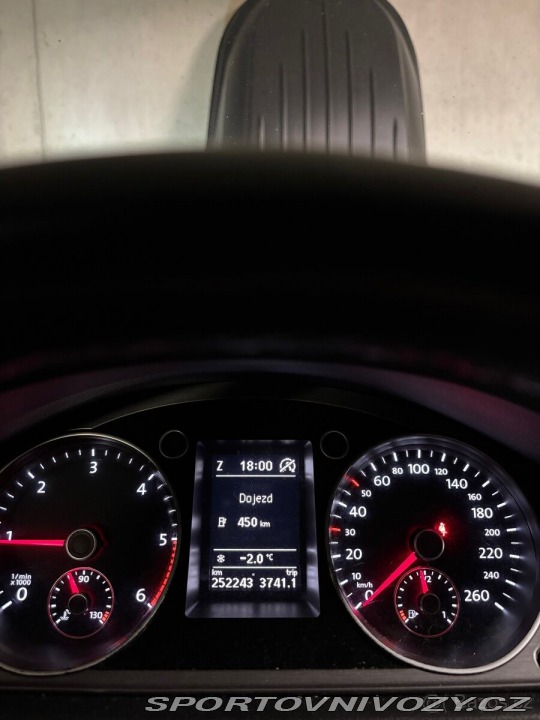 Volkswagen Ostatní modely Passat 2,0   b7 TDI 2013