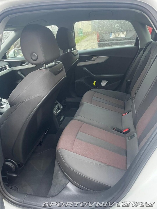 Audi A4 2,0   LIMUZINA 35 TFSI 11 2020