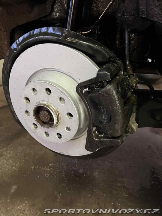 Volkswagen Ostatní modely Tiguan 2,0 tdi 103kw dsg 7 s 4 2015