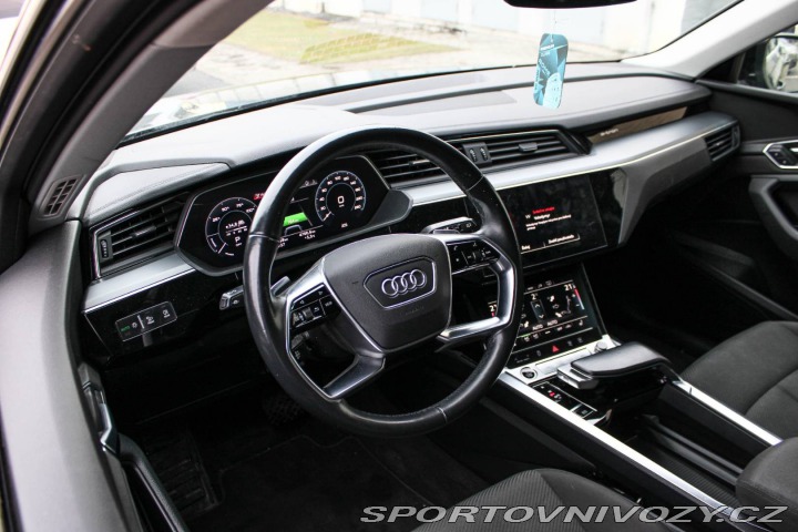 Audi Ostatní modely E-tron  50 QUATTRO Advanced / AJ 2020