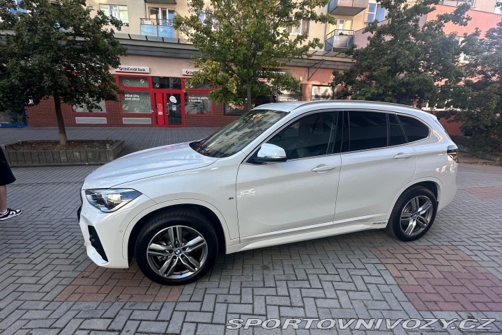 BMW X1  2018