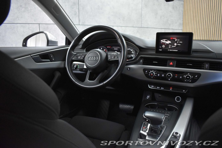 Audi A5 45TFSI*4x4*TAŽNÉ*WEBASTO* 2019