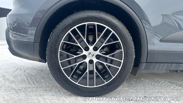 Porsche Macan 4 2025