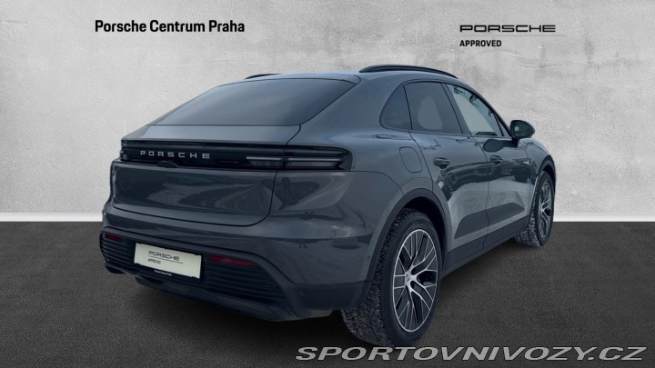 Porsche Macan 4 2025