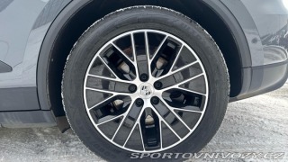 Porsche Macan 4 2025