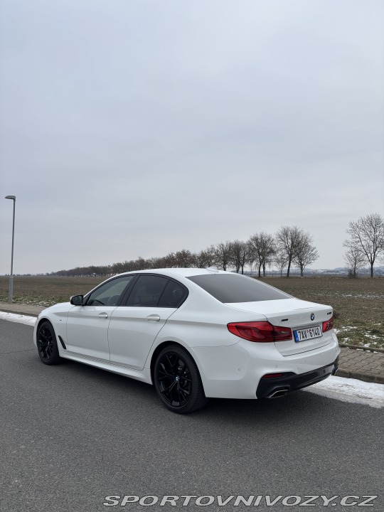 BMW 5 540i xDrive, Virtual, DPH 2019