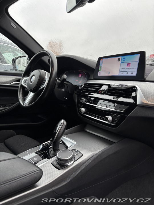 BMW 5 540i xDrive, Virtual, DPH 2019