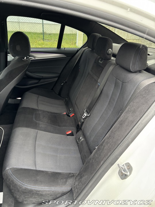 BMW 5 540i xDrive, Virtual, DPH 2019