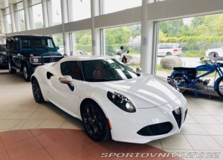 Alfa Romeo 4C 2015