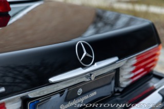 Mercedes-Benz SL 560 SL R 107 1986