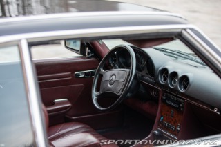 Mercedes-Benz SL 560 SL R 107 1986