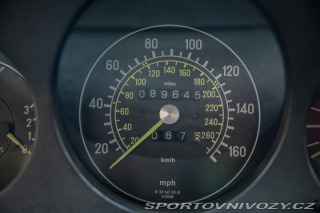 Mercedes-Benz SL 560 SL R 107 1986