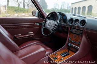 Mercedes-Benz SL 560 SL R 107 1986