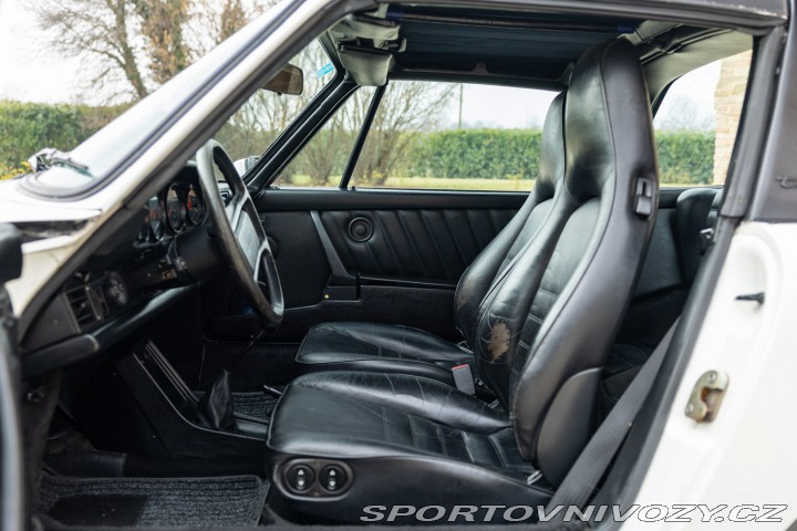 Porsche 911 CARRERA 3.2 G50 TARGA 1988