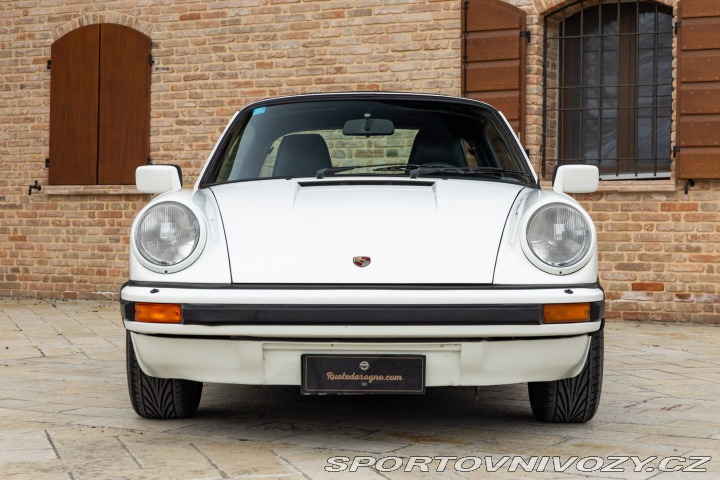 Porsche 911 CARRERA 3.2 G50 TARGA 1988