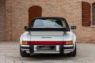Porsche 911 CARRERA 3.2 G50 TARGA 1988