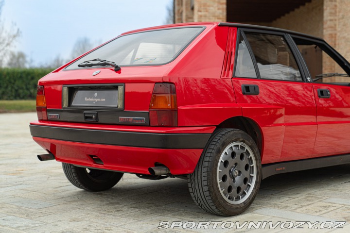 Lancia Delta HF INTEGRALE 16V 1989