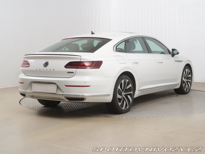 Volkswagen Arteon R-line 2.0 TDI 4Motion 2018