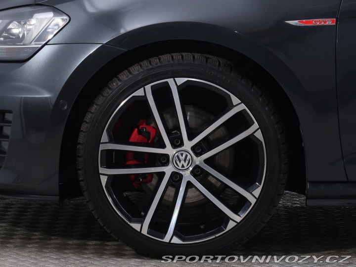 Volkswagen Golf 2.0 TDI GTD 2015