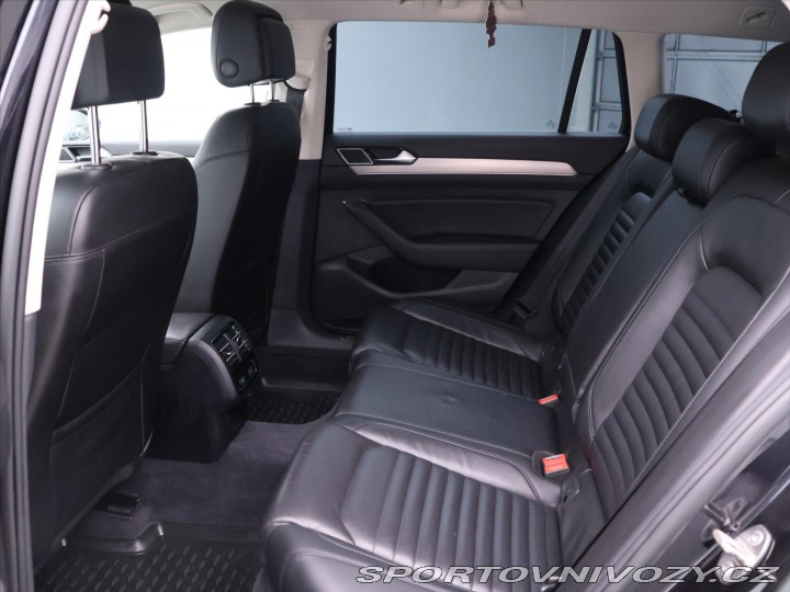 Volkswagen Ostatní modely Passat 2,0 TDI 176kW DSG 4M High 2015