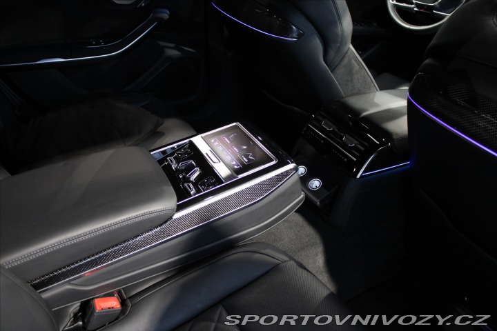 Audi S8 V8 TFSi 420kW quattro Nez 2021