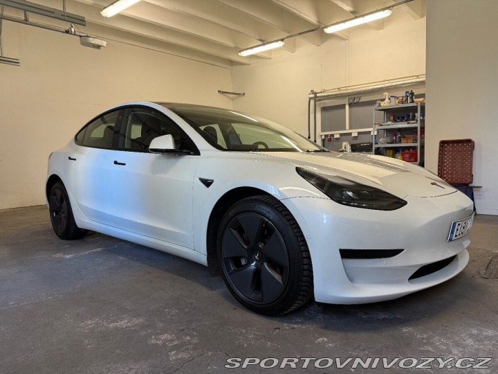 Tesla Model 3 0,0   LFP 60kWh 208kW PPF 2022
