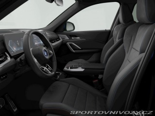 BMW iX1 xDrive30 2026