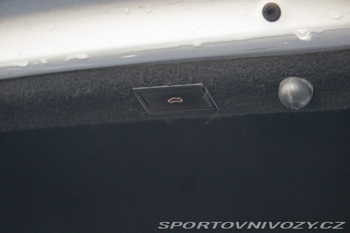 Škoda Superb iV, DSG, 218 koní, Lauri 2020