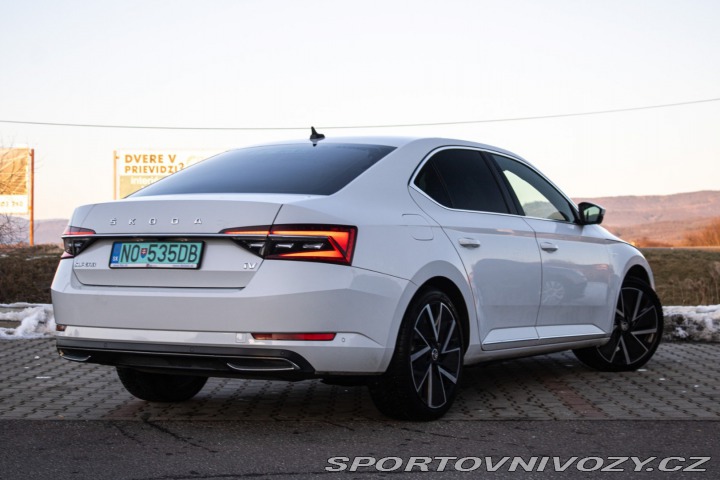 Škoda Superb iV, DSG, 218 koní, Lauri 2020