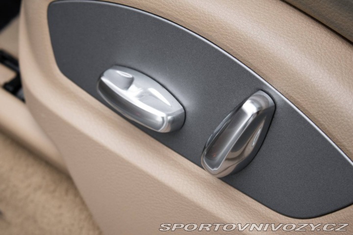 Porsche Cayenne S 3,0 176kw / AJ NA SPLÁ 2011