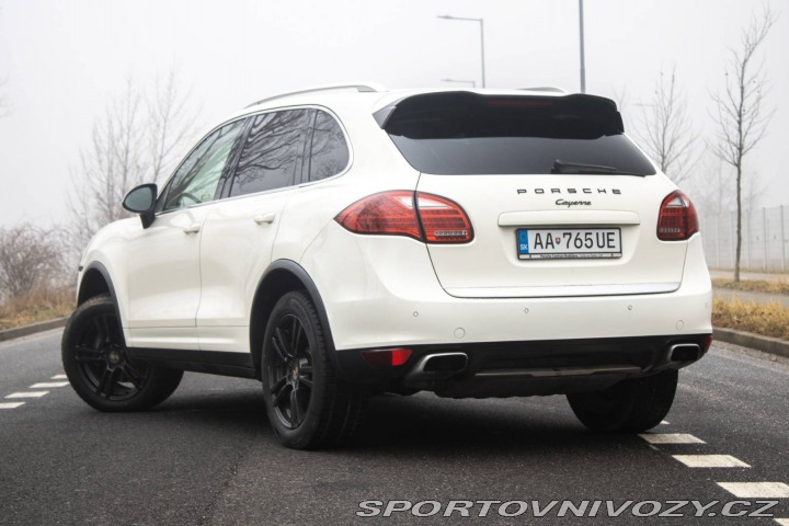 Porsche Cayenne S 3,0 176kw / AJ NA SPLÁ 2011