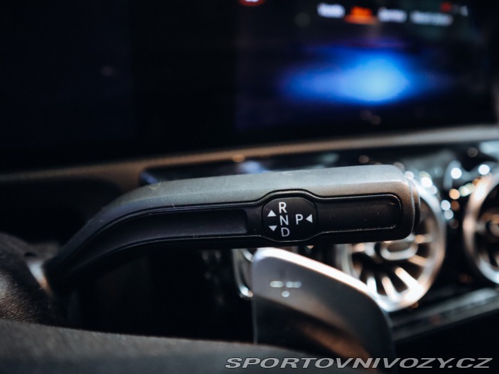 Mercedes-Benz A A 200 AMG 2022