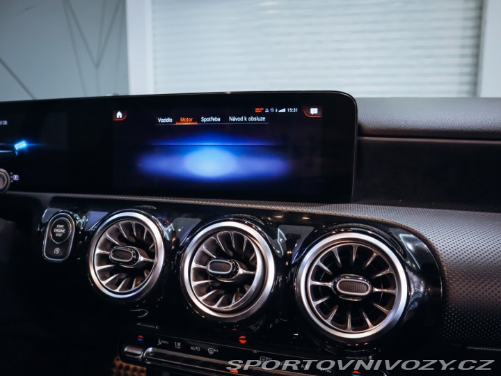 Mercedes-Benz A A 200 AMG 2022