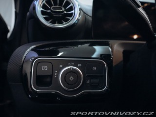 Mercedes-Benz A A 200 AMG 2022