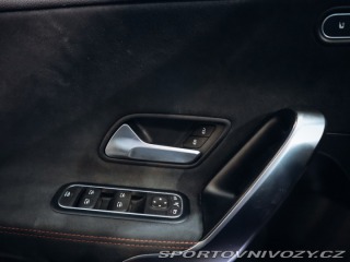 Mercedes-Benz A A 200 AMG 2022