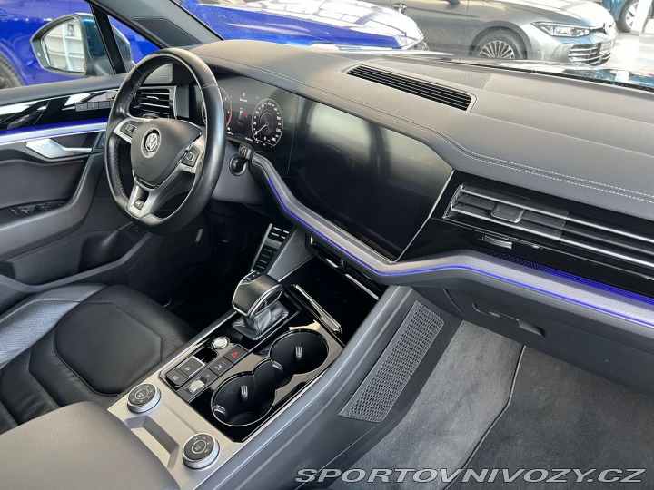 Volkswagen Ostatní modely Touareg R-line  210kW Tažné 2020