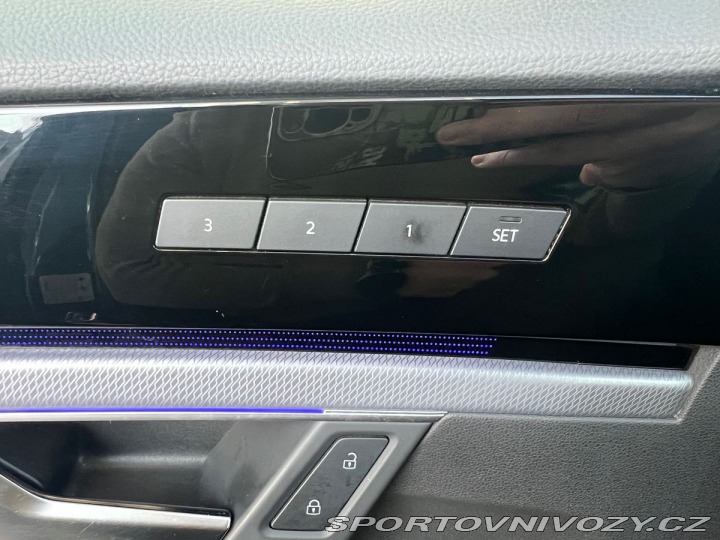 Volkswagen Ostatní modely Touareg R-line  210kW Tažné 2020