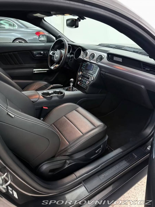 Ford Mustang GT 5.0 V8 2017