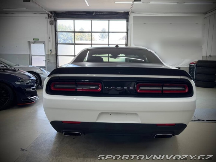 Dodge Challenger SRT 6.4 V8 Widebody 2022