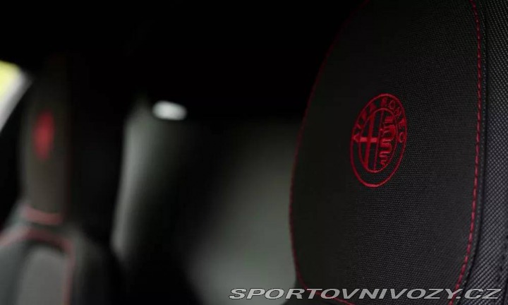 Alfa Romeo 4C 1750 TBi 1800
