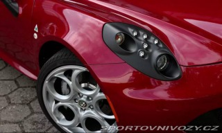 Alfa Romeo 4C 1750 TBi 1800