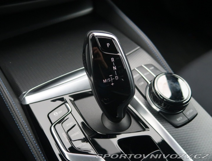 BMW 5 M Sport 530e xDrive 2021