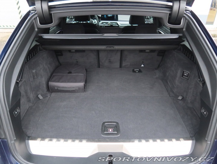 BMW 5 M Sport 530e xDrive 2021