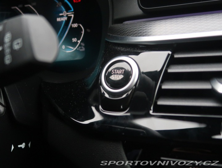 BMW 5 M Sport 530e xDrive 2021