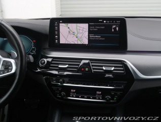 BMW 5 M Sport 530e xDrive 2021