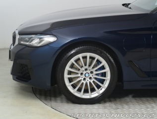 BMW 5 M Sport 530e xDrive 2021
