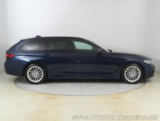 BMW 5 M Sport 530e xDrive 2021