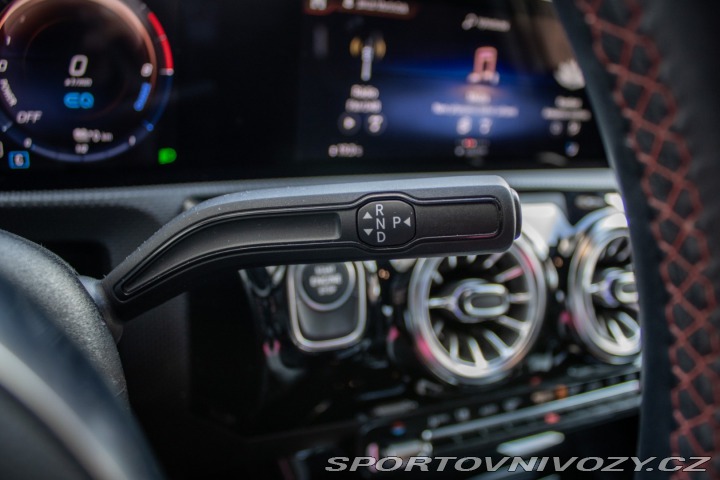 Mercedes-Benz A 250e /T // AJ NA SPLÁTKY 2022