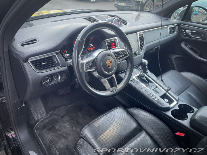 Porsche Macan GTS 2017